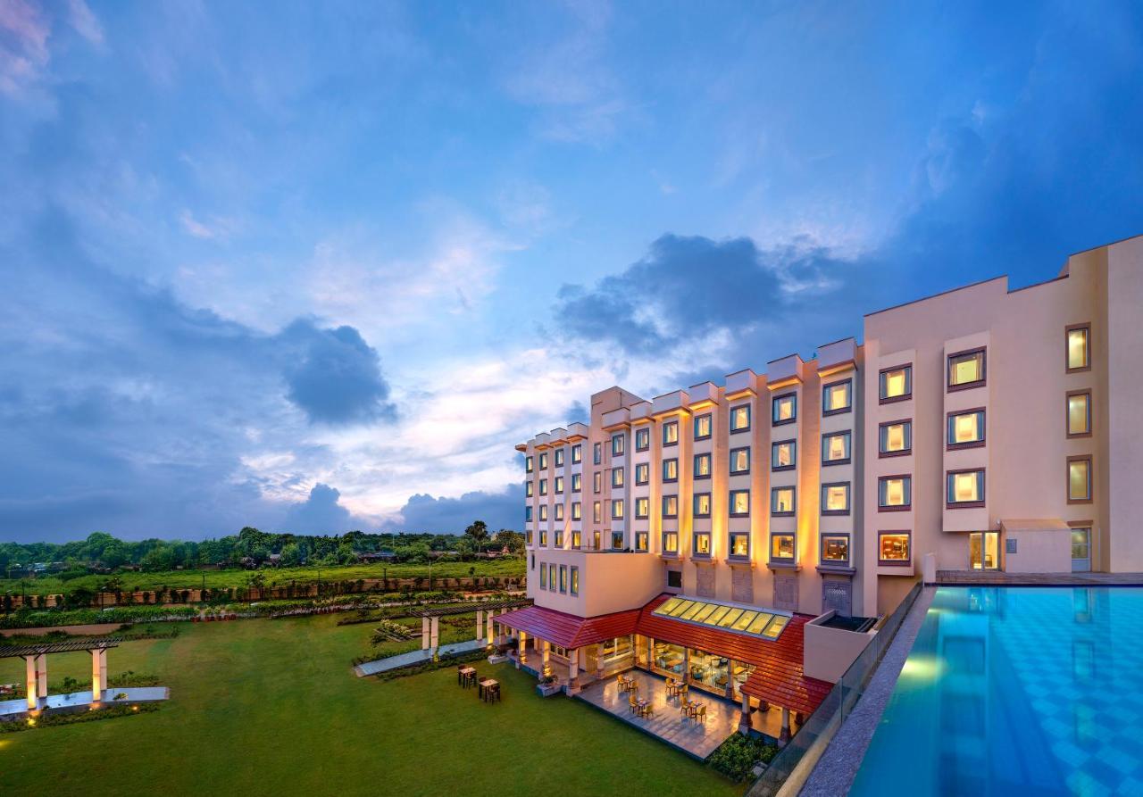 Welcomhotel By Itc Hotels, Бхубанешвар Екстериор снимка